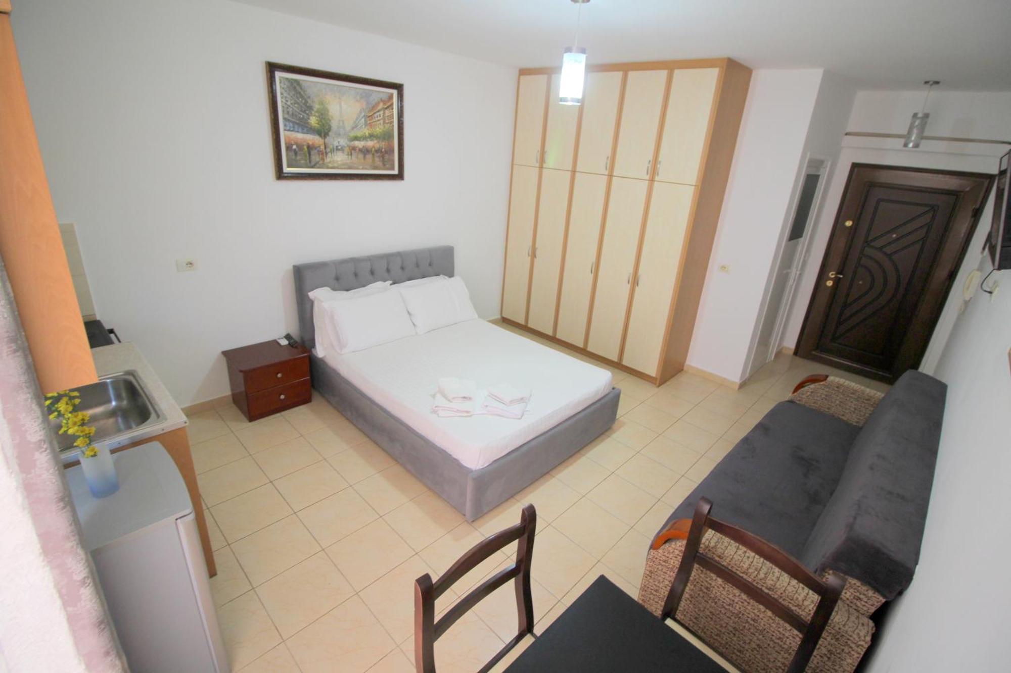 Afrimi Relax Apartments Саранда Екстер'єр фото