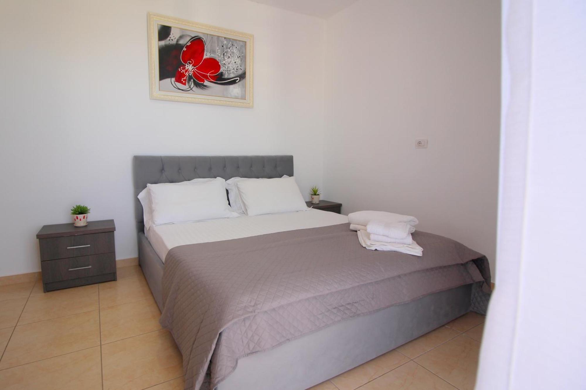 Afrimi Relax Apartments Саранда Екстер'єр фото